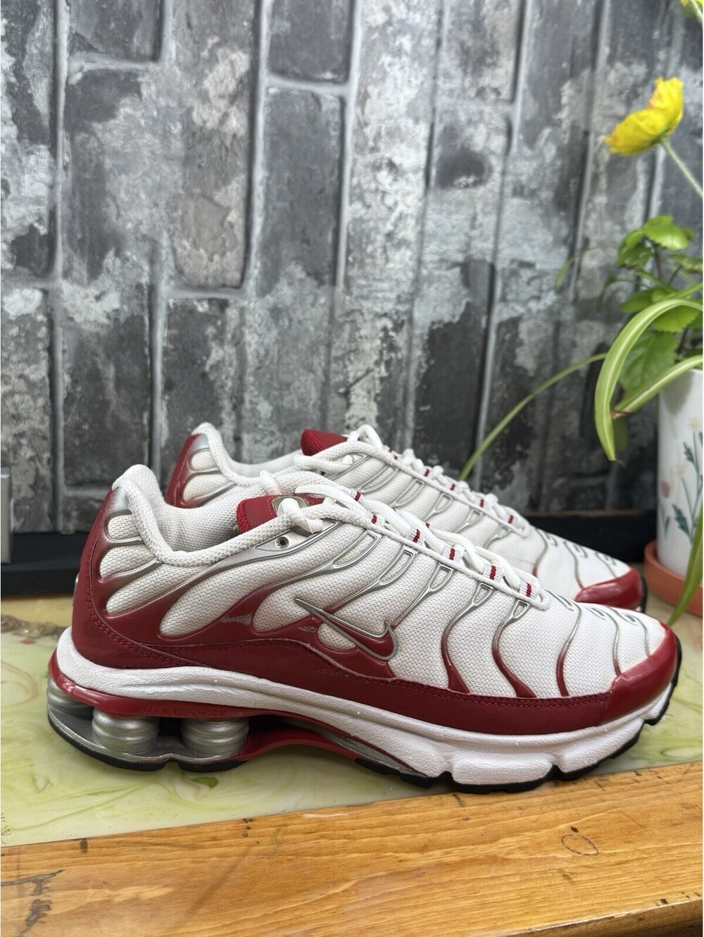 RARE Vintage 2008 Nike Shox Fade Y2K Red White Silver Women’s 8.5